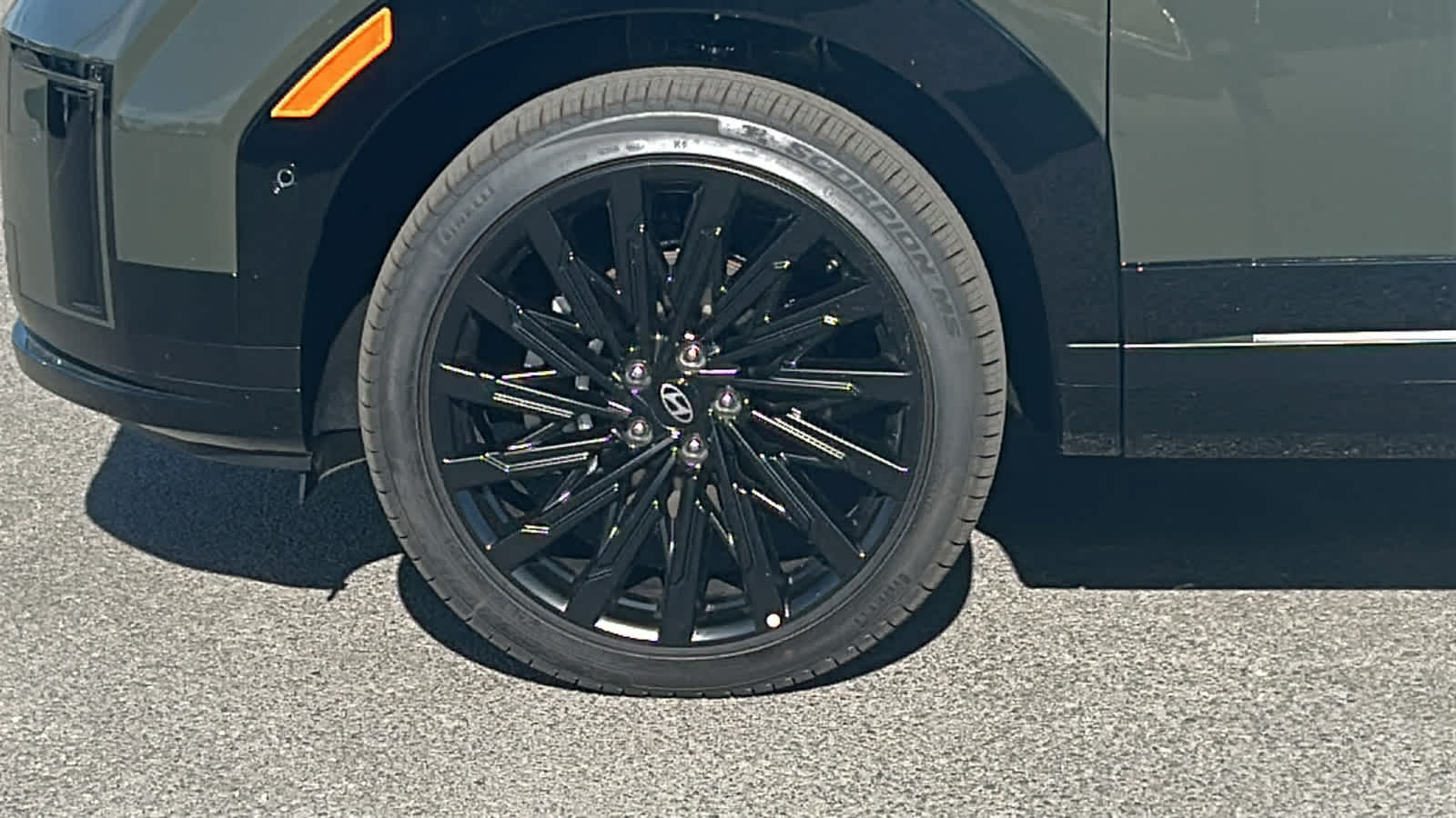 Thumbnail: 2026 Hyundai Santa Fe - 9