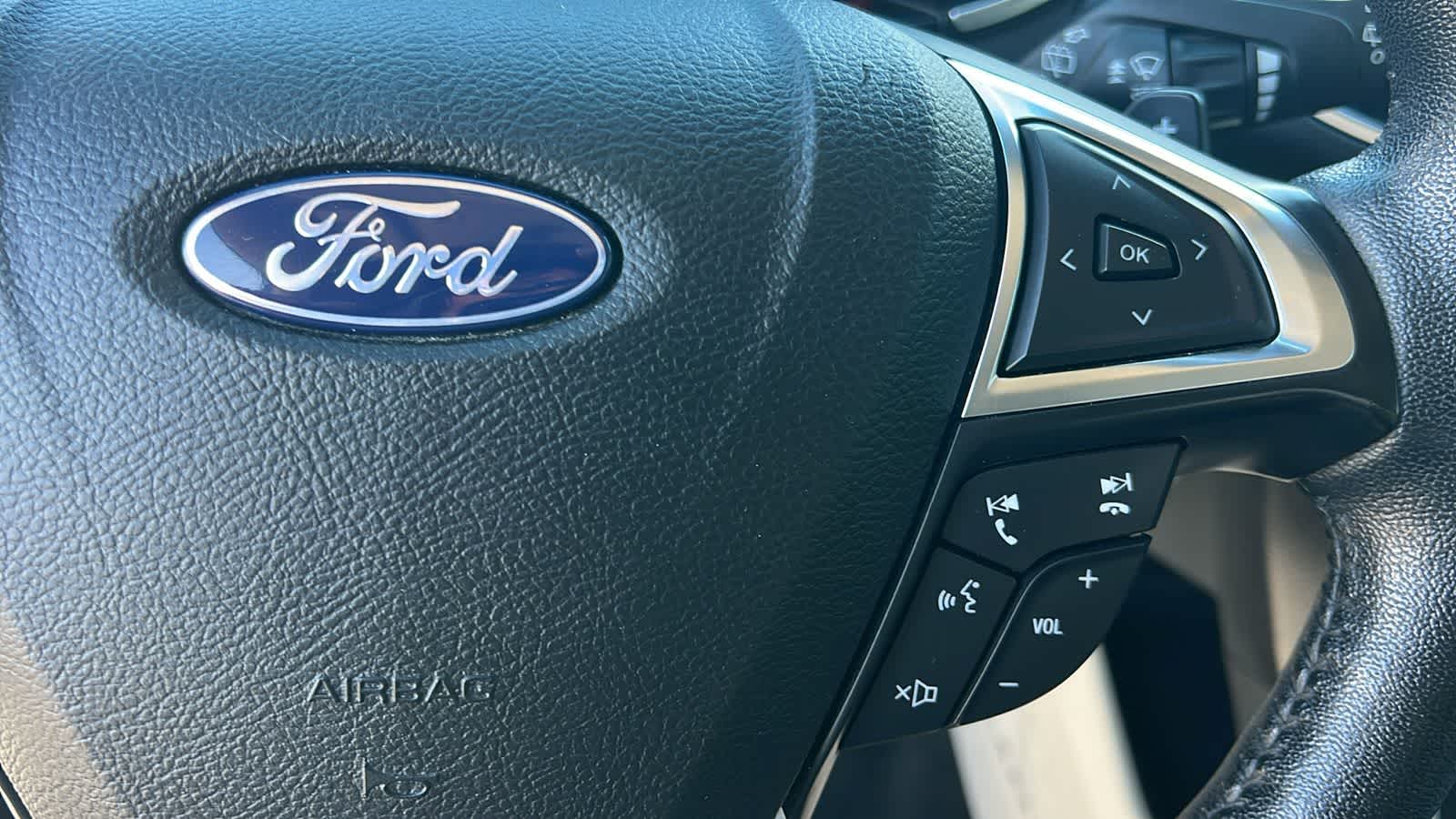 Thumbnail: 2020 Ford Edge - 20