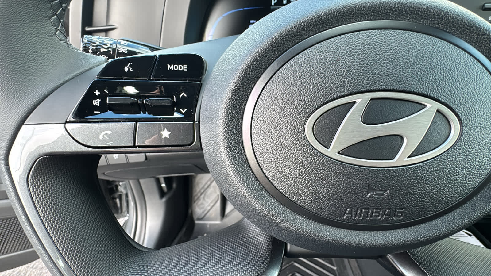 Thumbnail: 2026 Hyundai Elantra - 19