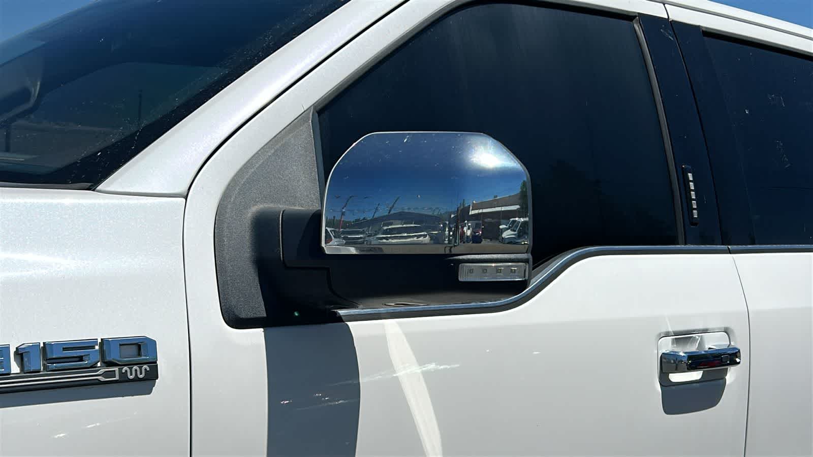 Thumbnail: 2015 Ford F-150 - 5