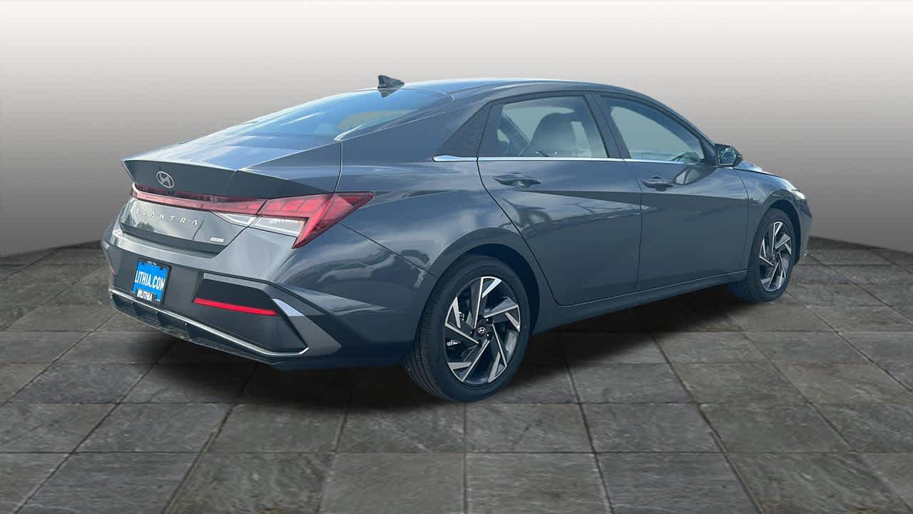 Thumbnail: 2026 Hyundai Elantra - 5