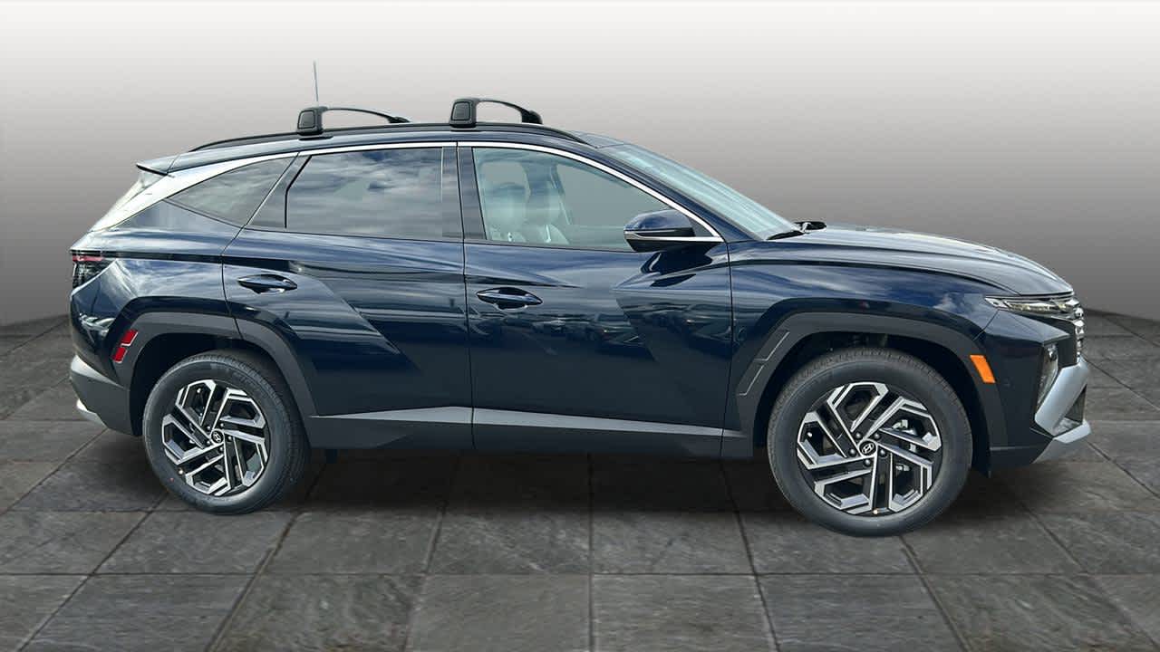Thumbnail: 2025 Hyundai Tucson - 4