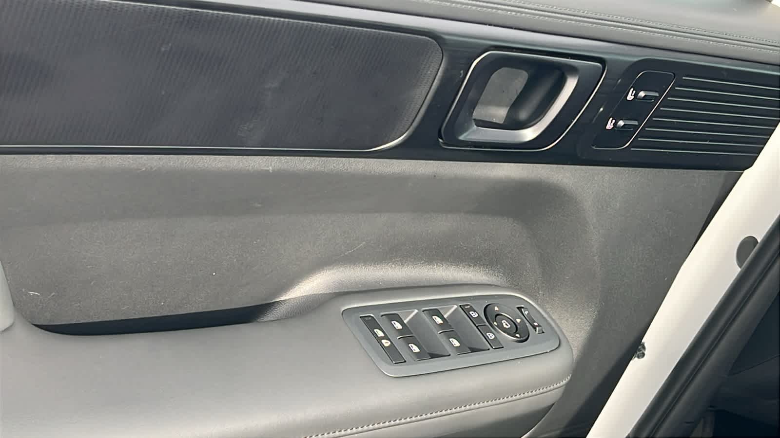 Thumbnail: 2026 Hyundai Santa Fe - 22