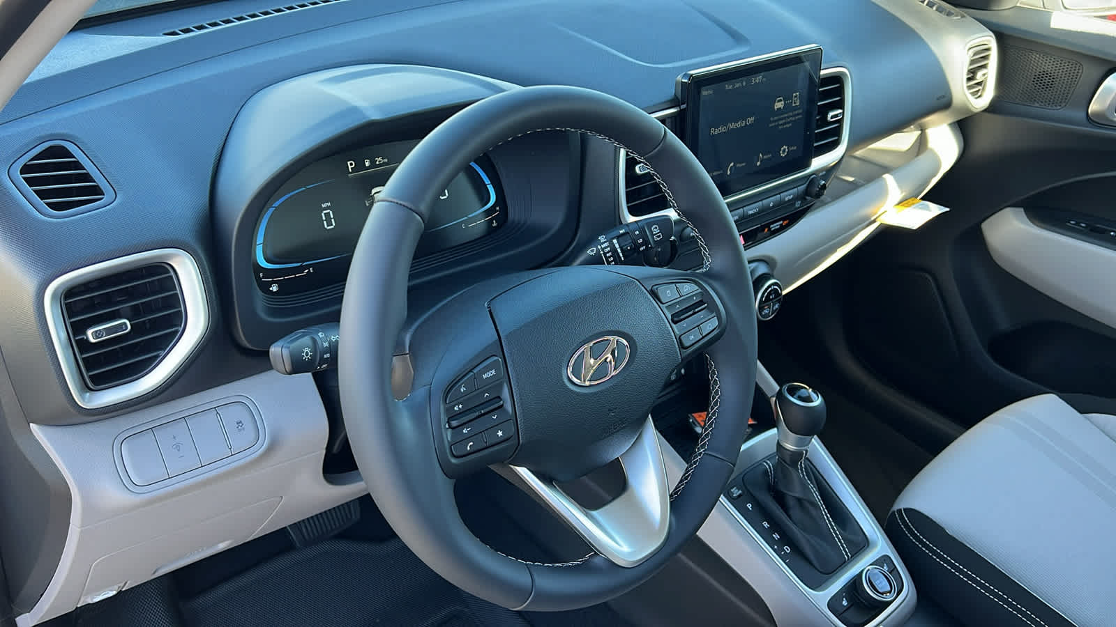 Thumbnail: 2026 Hyundai Venue - 10