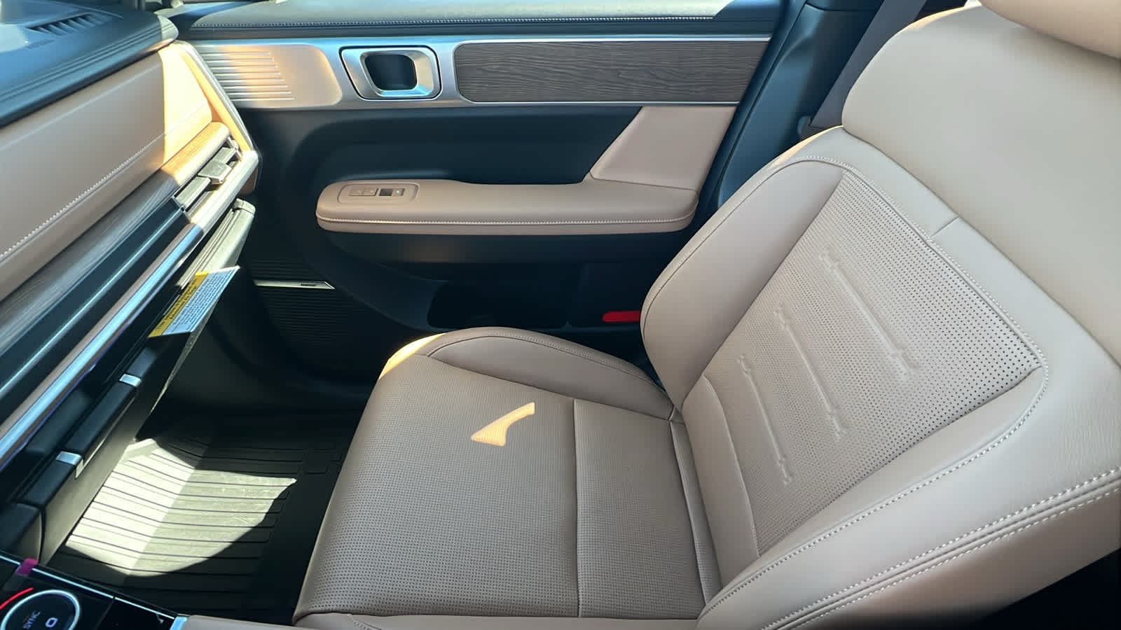 Thumbnail: 2026 Hyundai Santa Fe - 12