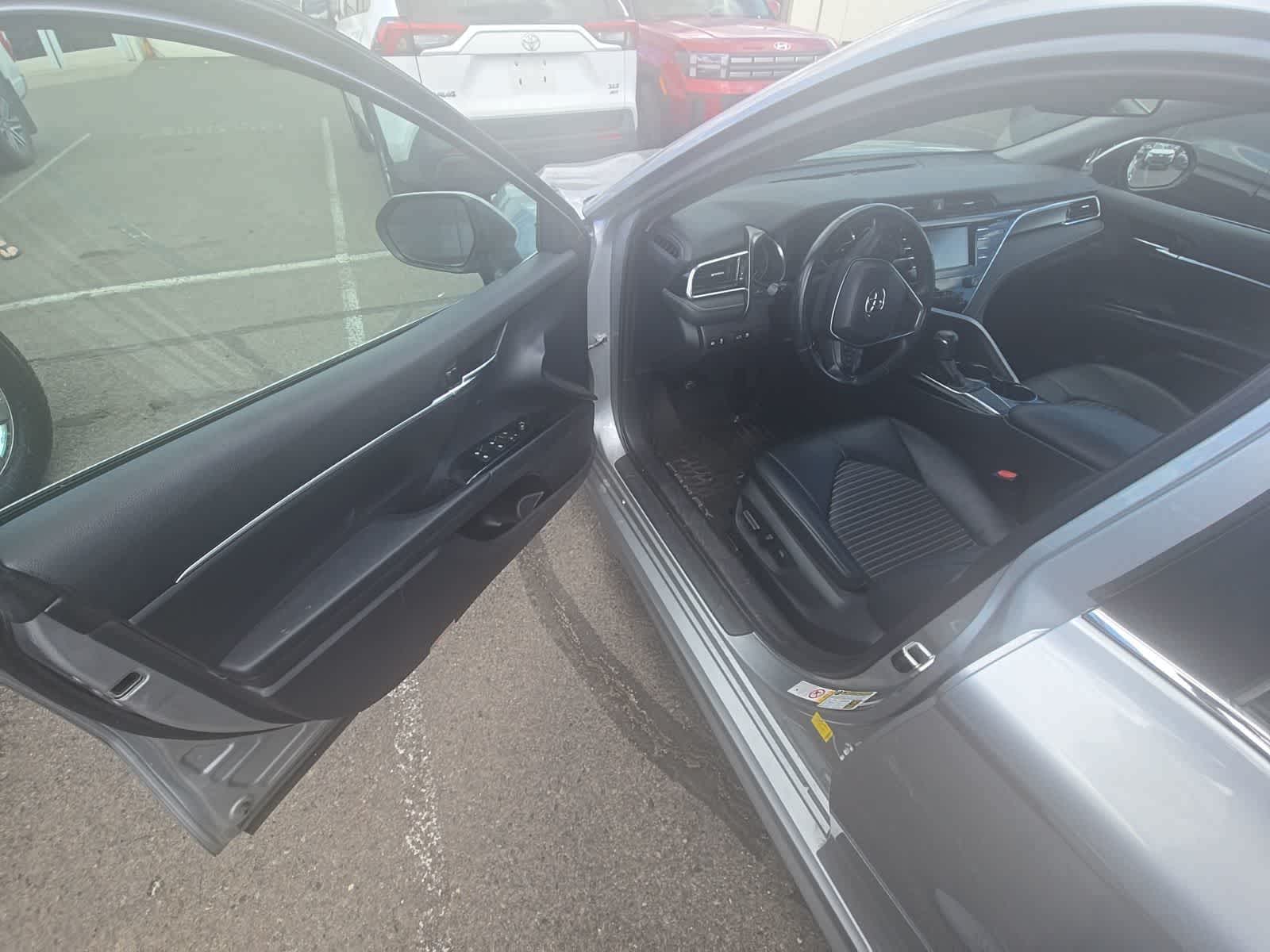 Thumbnail: 2018 Toyota Camry - 11