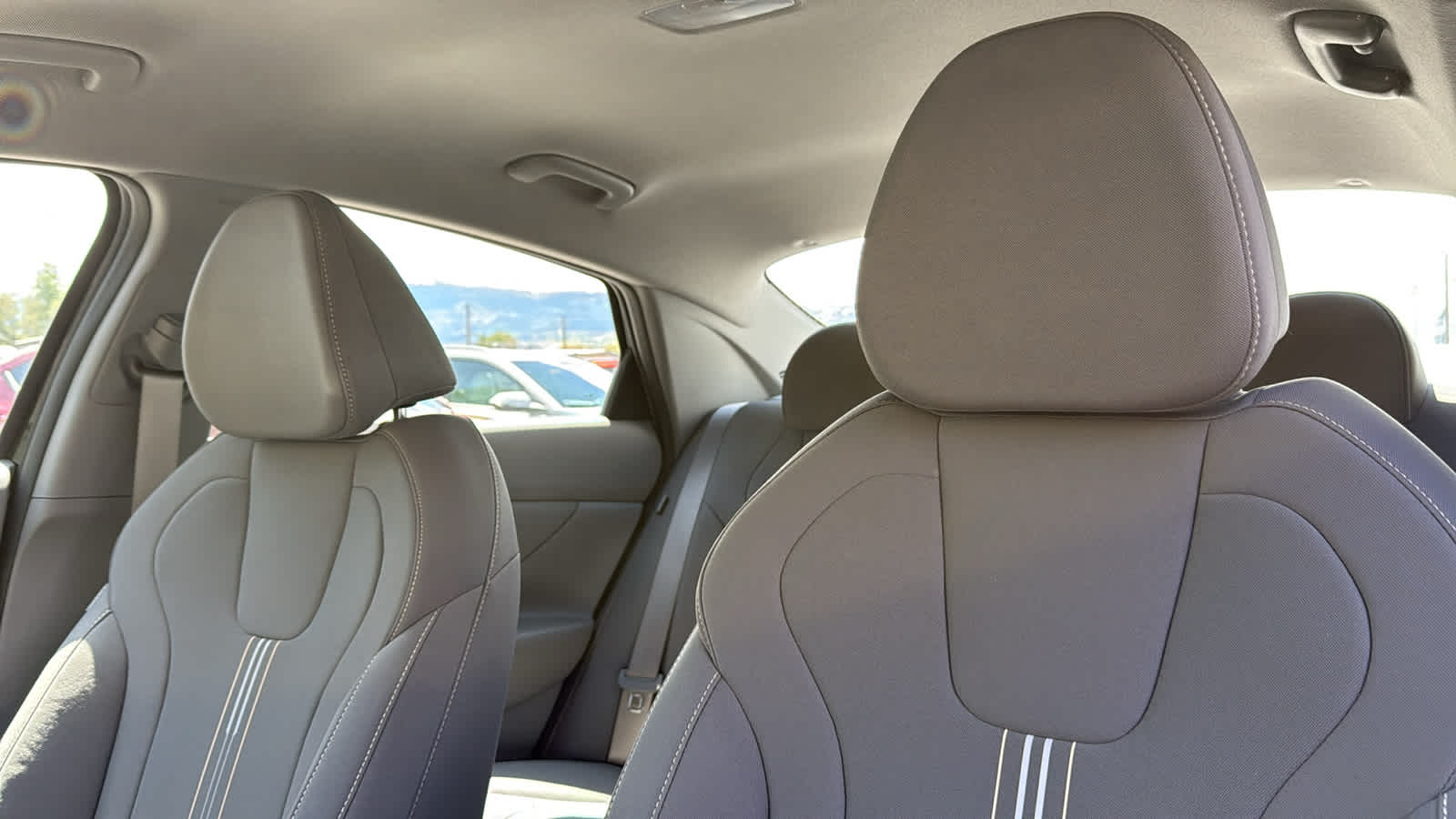 Thumbnail: 2025 Hyundai Elantra - 11