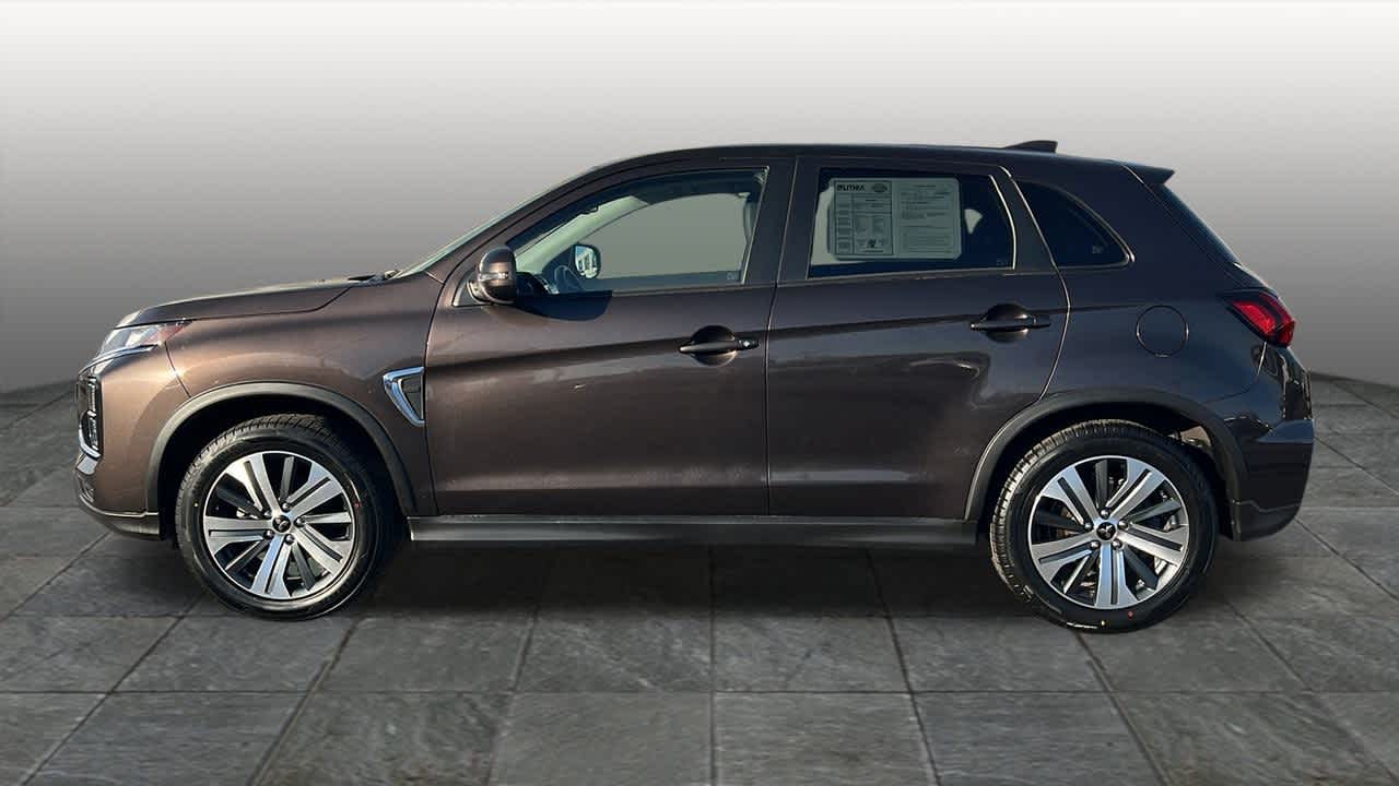 Thumbnail: 2024 Mitsubishi Outlander Sport - 8