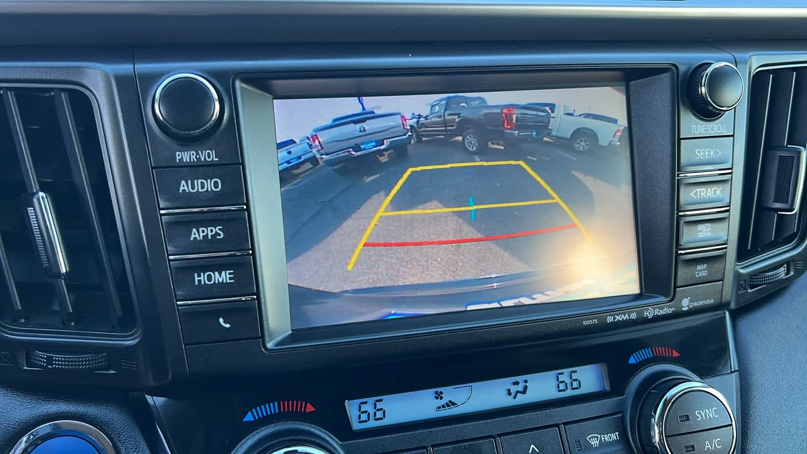 Thumbnail: 2018 Toyota RAV4 - 16