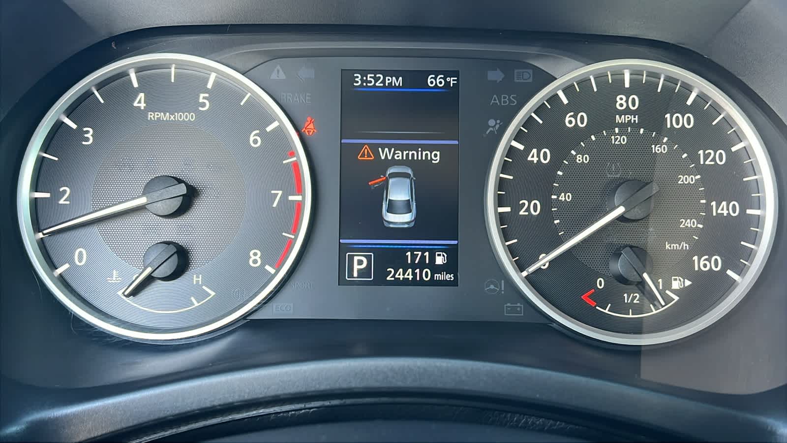 Thumbnail: 2024 Nissan Sentra - 21