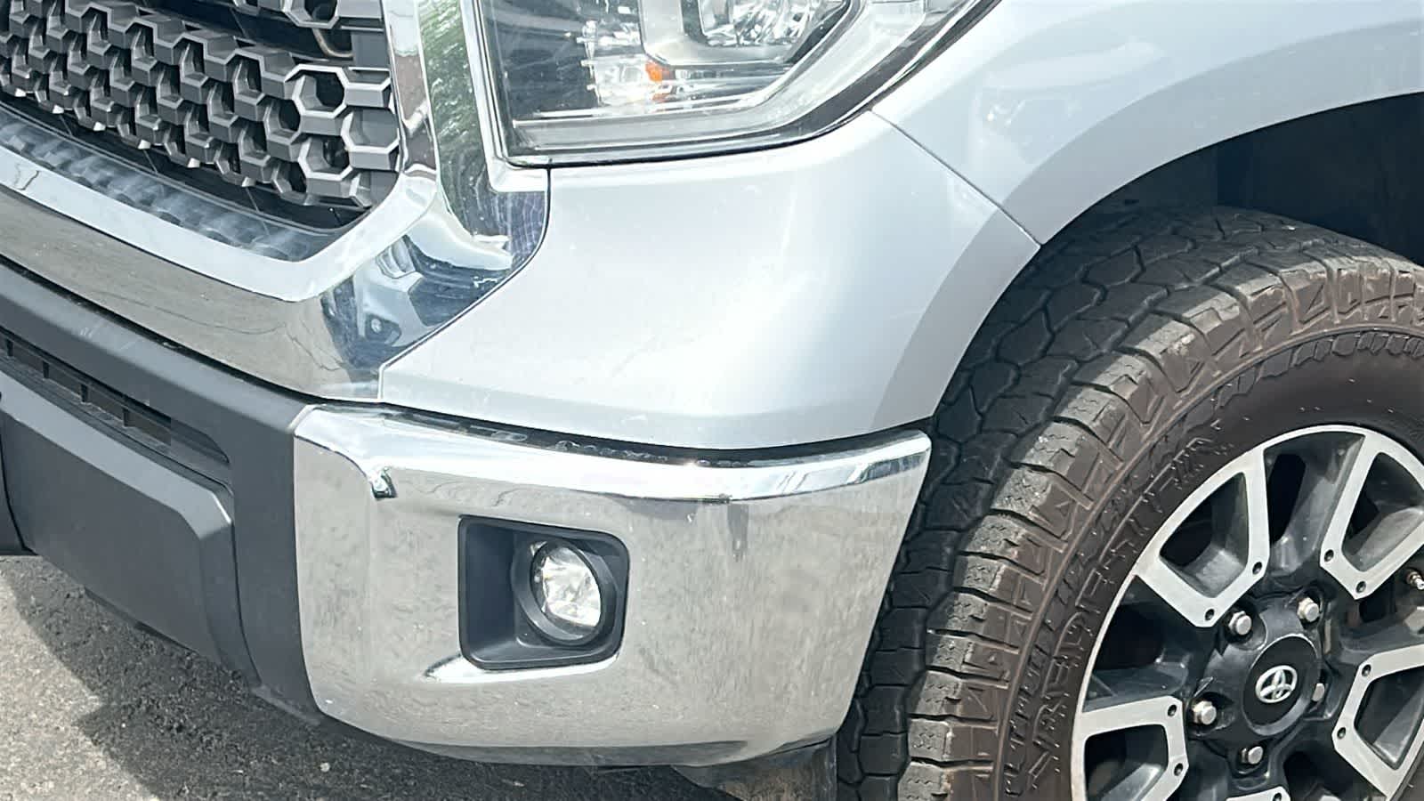 Thumbnail: 2018 Toyota Tundra - 3