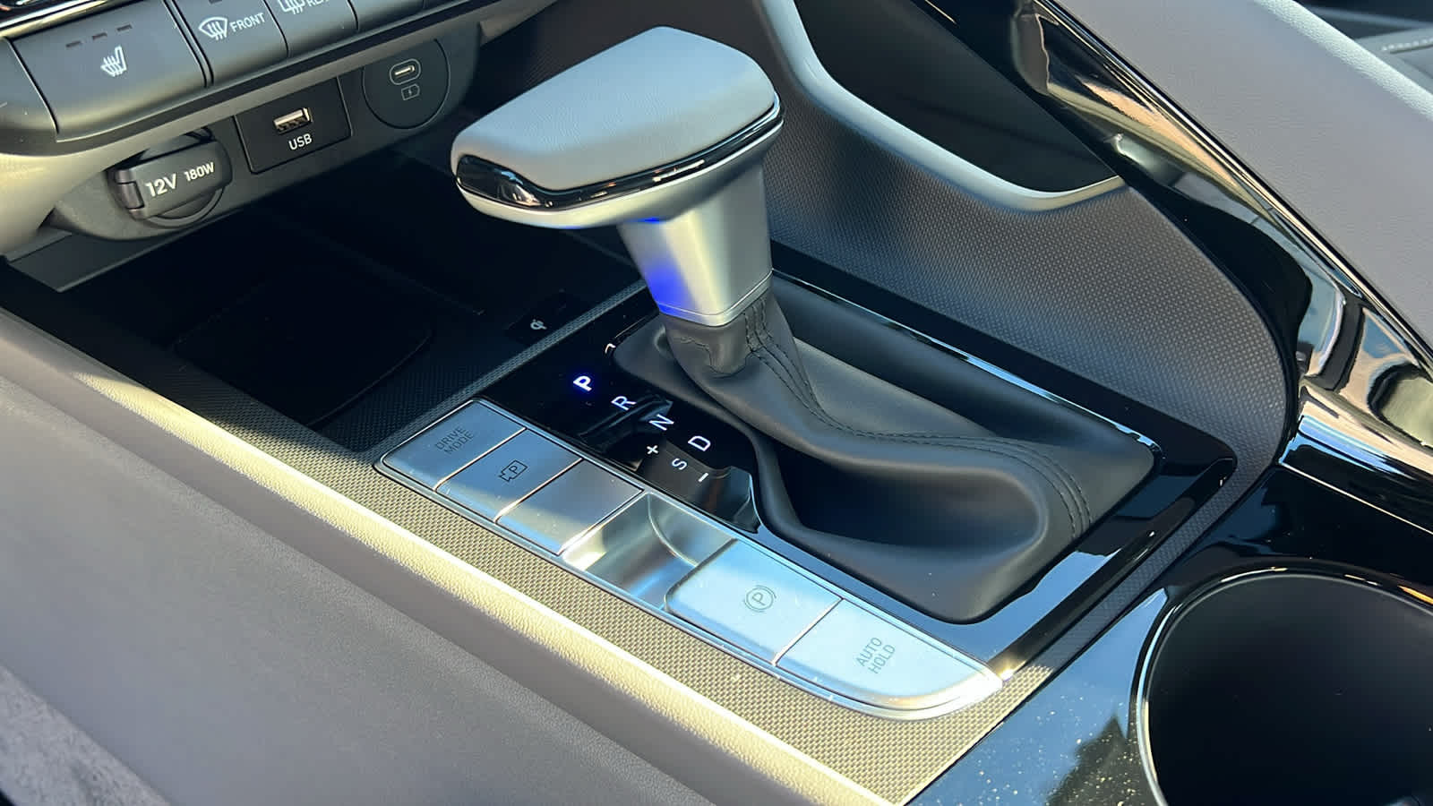 Thumbnail: 2026 Hyundai Elantra - 13