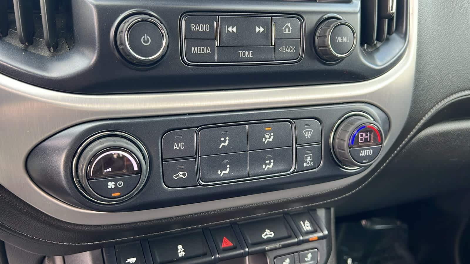 Thumbnail: 2018 GMC Canyon - 14