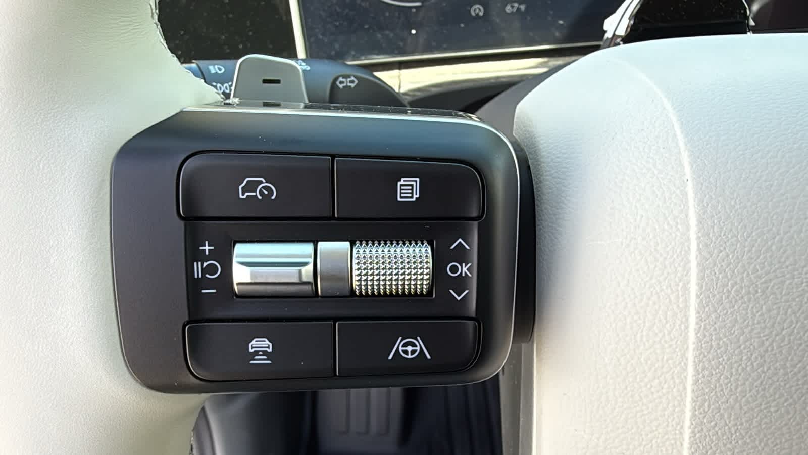 Thumbnail: 2025 Hyundai Santa Fe - 19