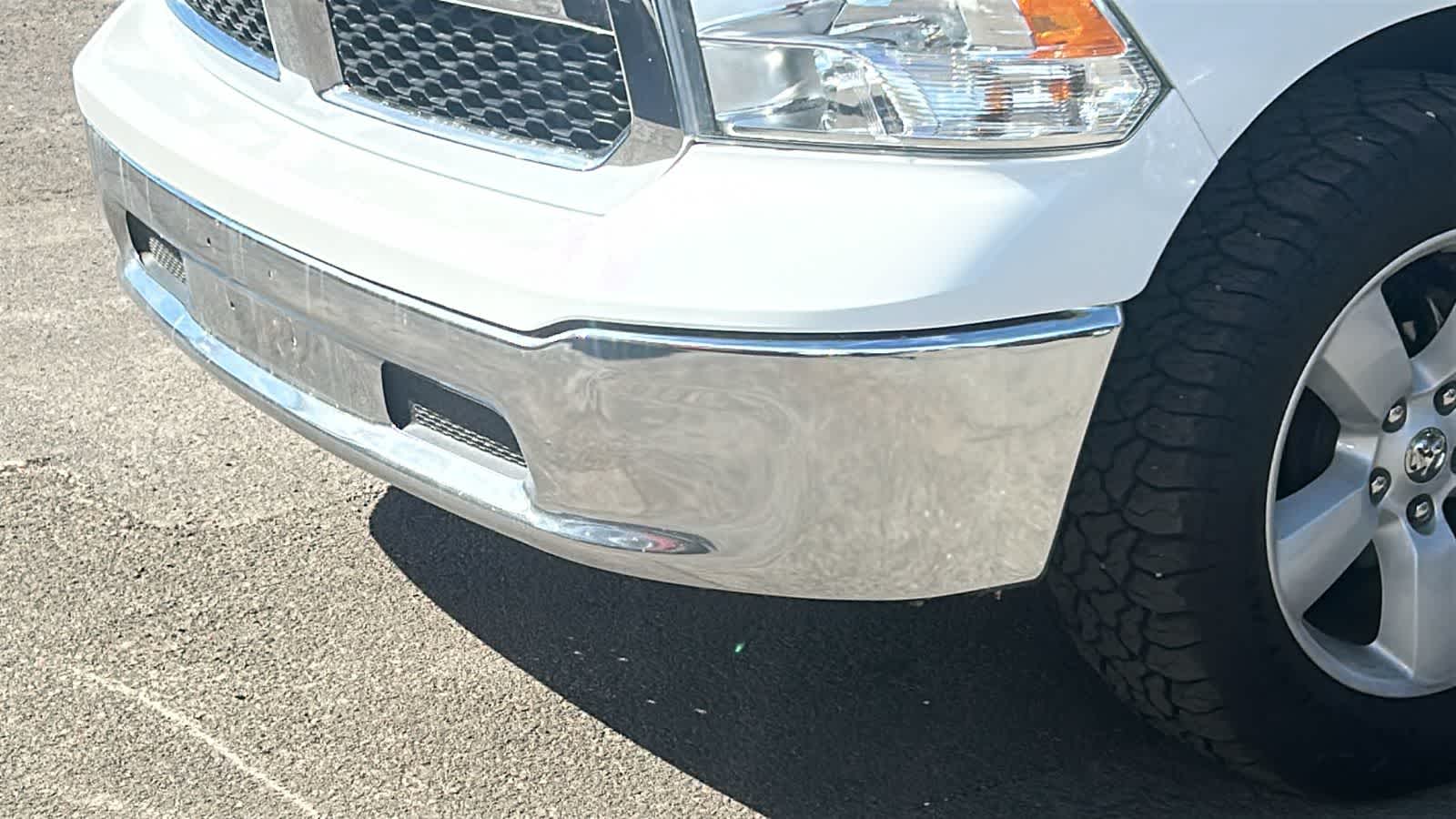 Thumbnail: 2023 RAM 1500 Classic - 3