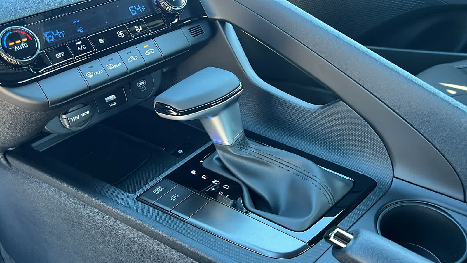 Thumbnail: 2026 Hyundai Elantra - 13