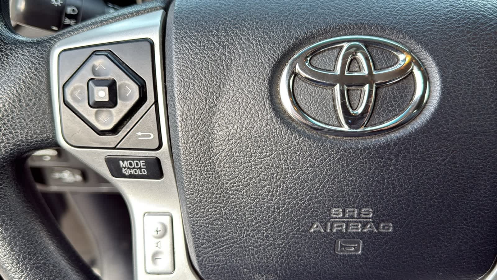 Thumbnail: 2014 Toyota Tundra - 19