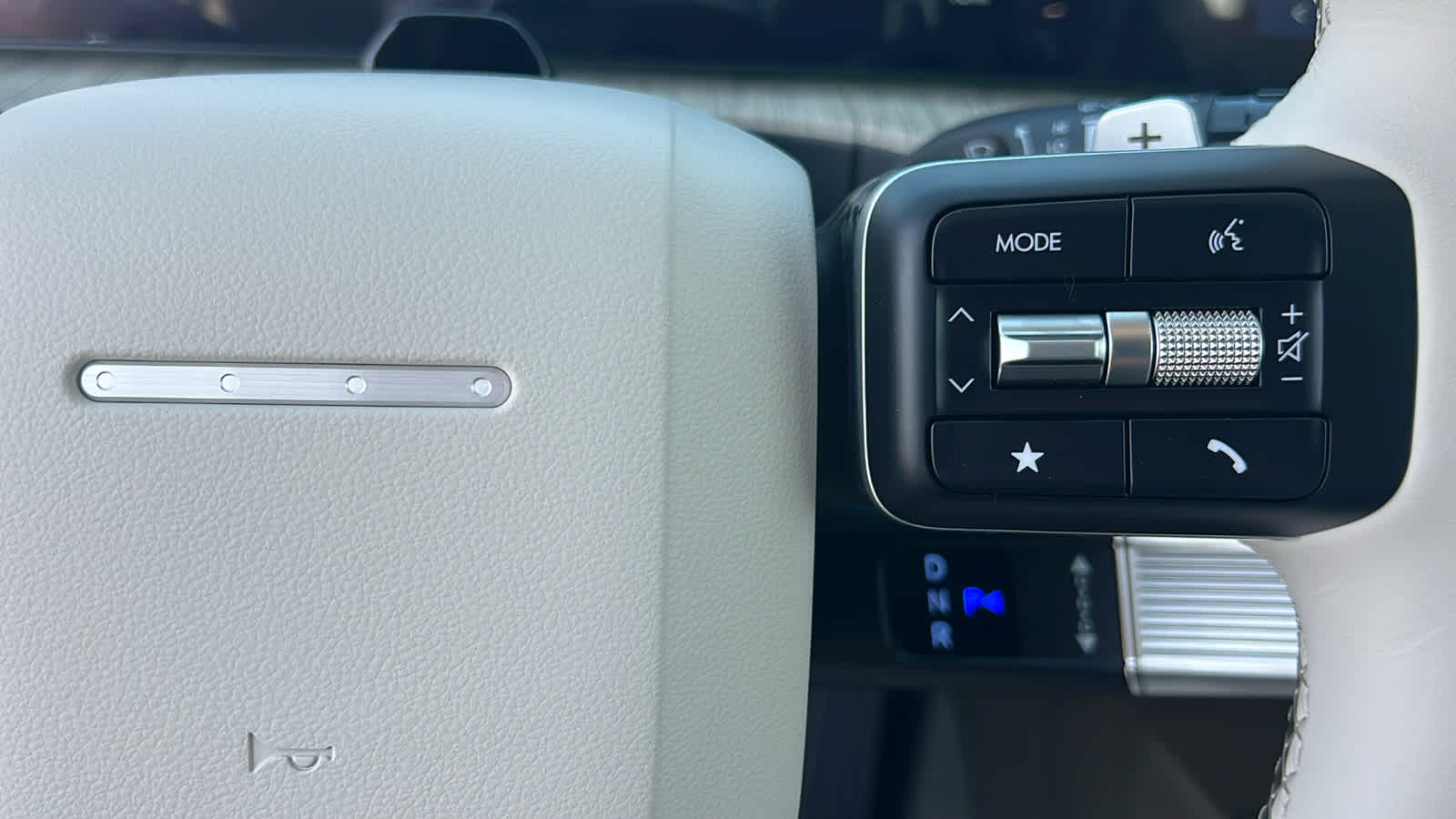 Thumbnail: 2025 Hyundai Santa Fe - 20