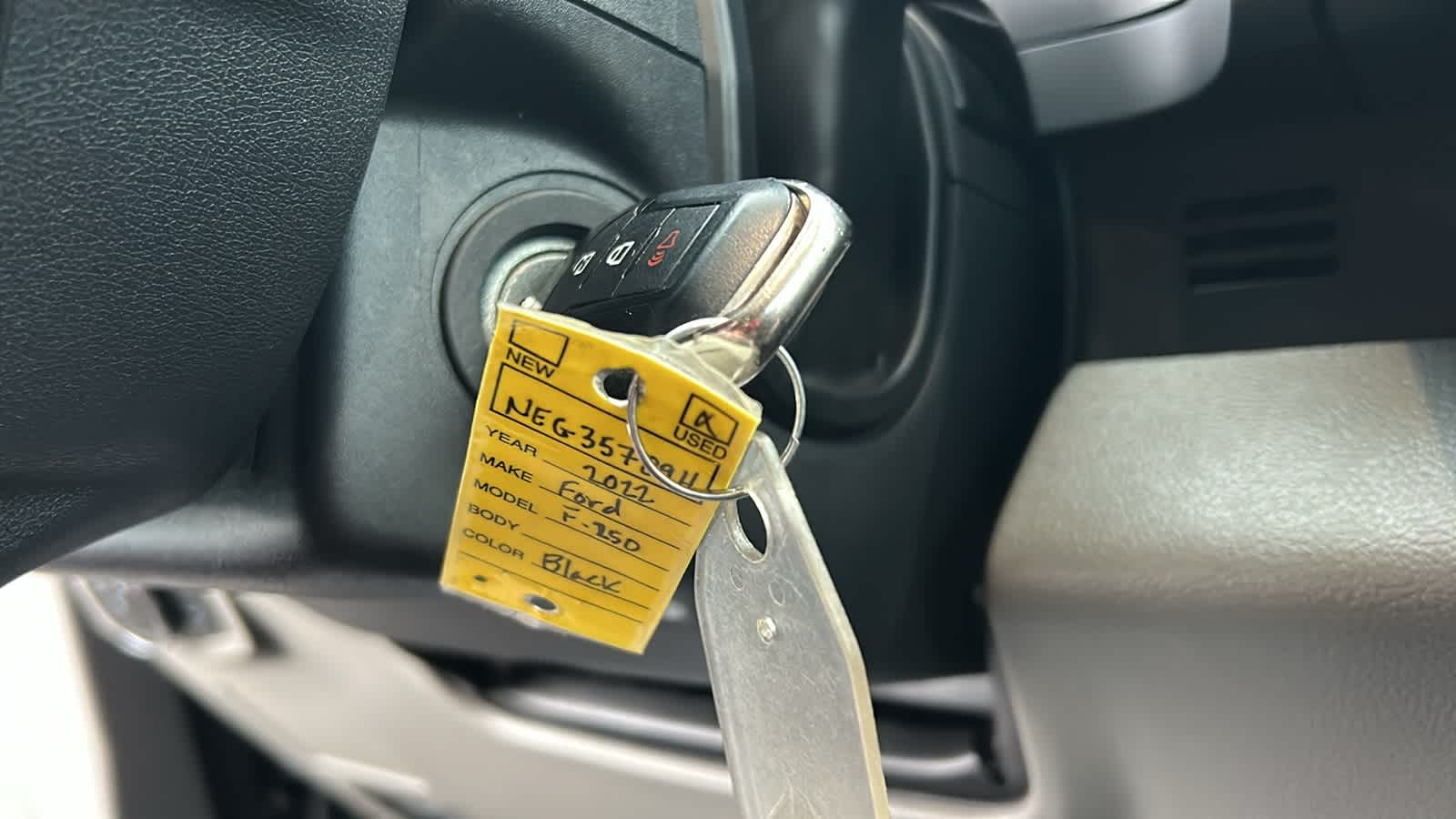 Thumbnail: 2022 Ford F-250 - 17