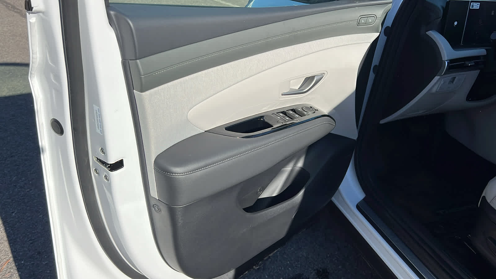 Thumbnail: 2025 Hyundai Tucson - 23