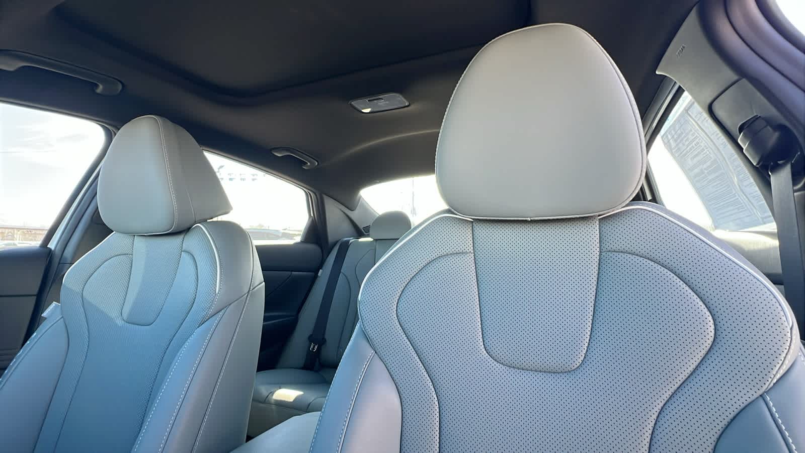 Thumbnail: 2025 Hyundai Elantra - 11