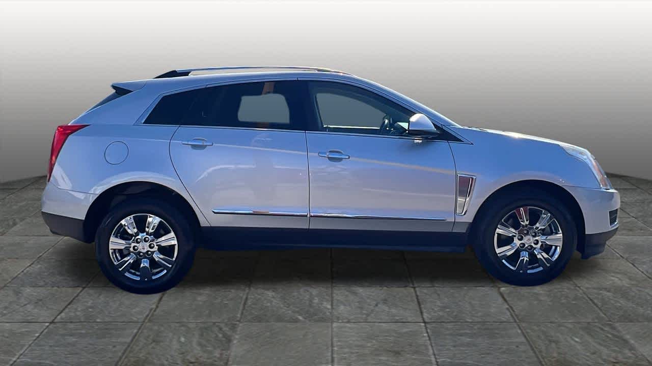 Thumbnail: 2015 Cadillac SRX - 4