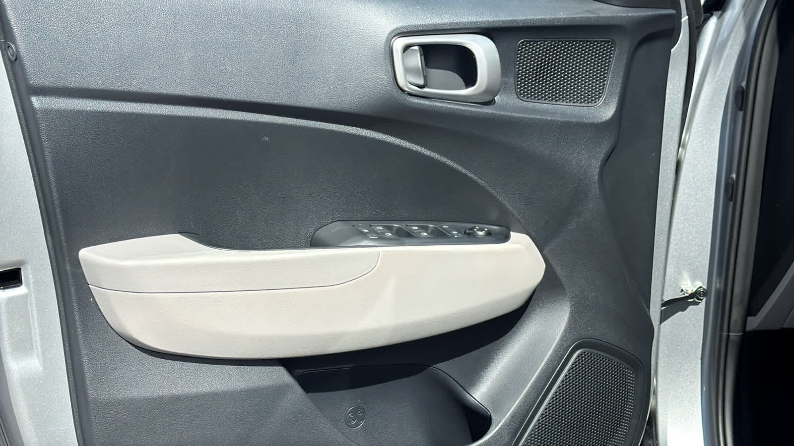 Thumbnail: 2026 Hyundai Venue - 23