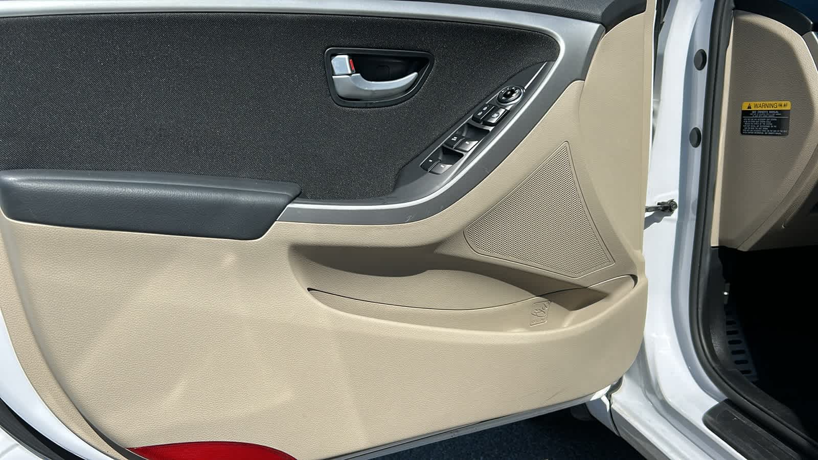 Thumbnail: 2016 Hyundai Elantra - 23