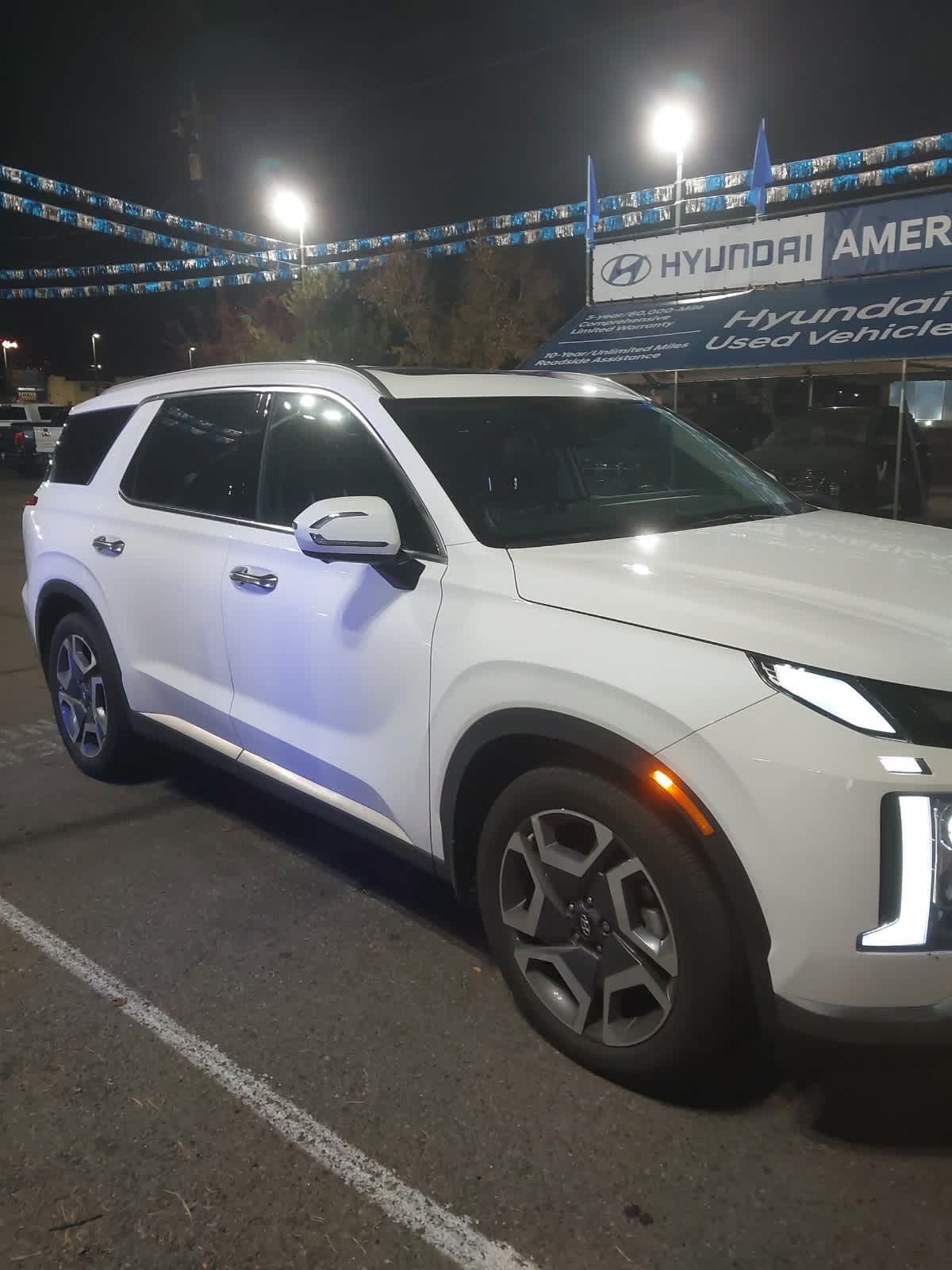 Thumbnail: 2023 Hyundai Palisade - 13