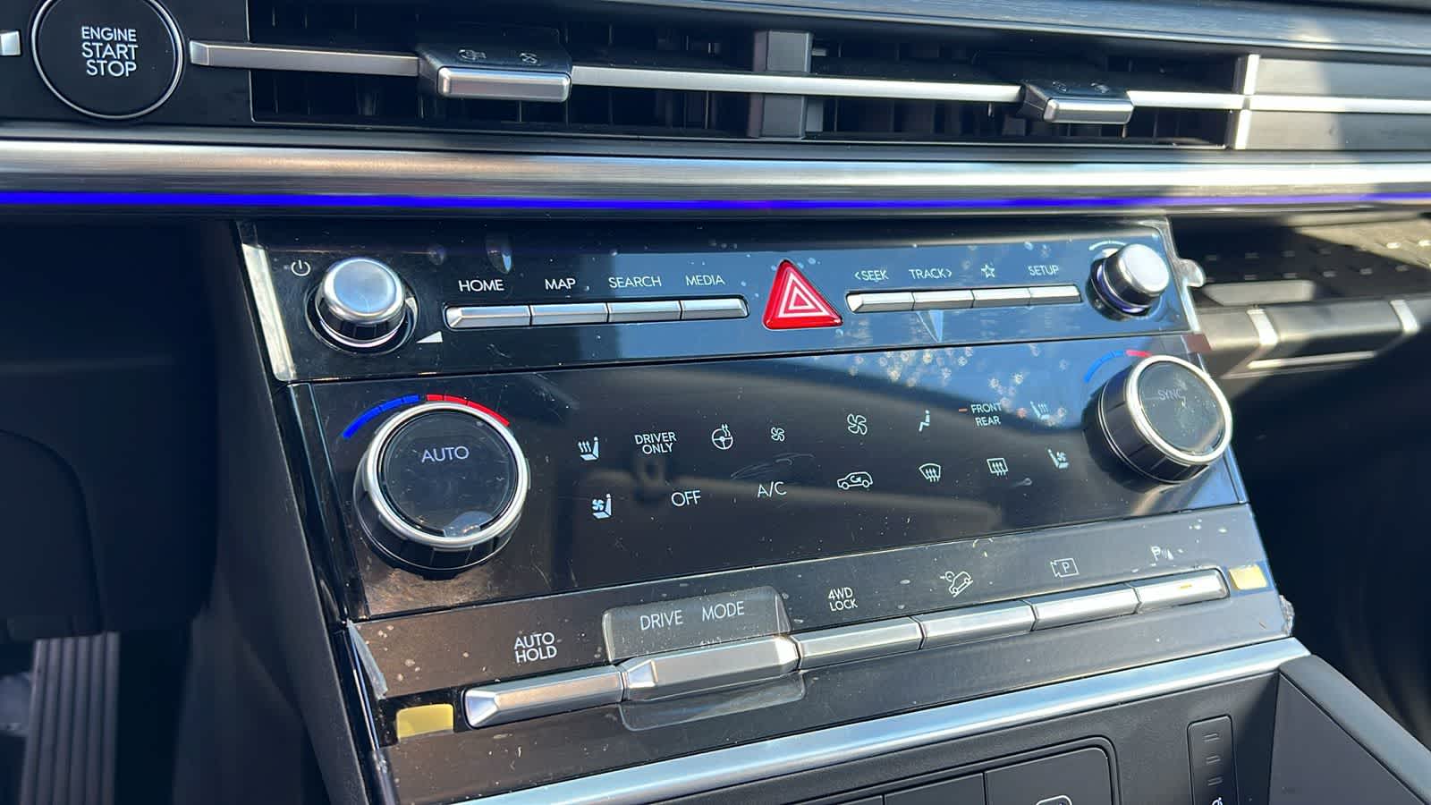 Thumbnail: 2026 Hyundai Santa Fe - 14