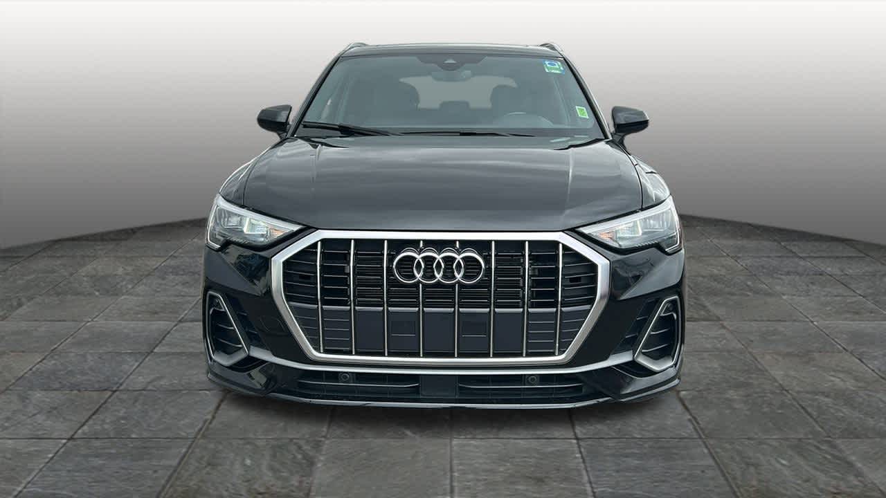 Thumbnail: 2022 Audi Q3 - 2