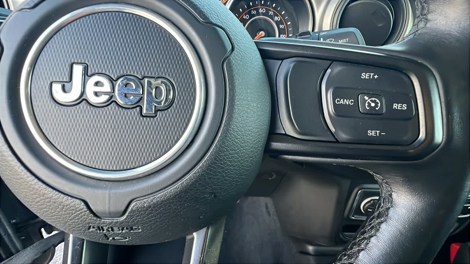 Thumbnail: 2019 Jeep Wrangler - 20