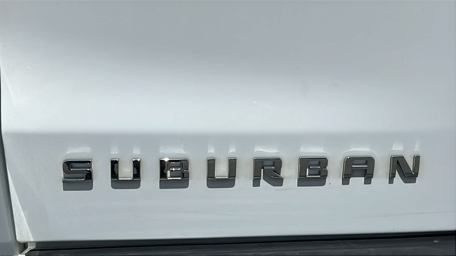 Thumbnail: 2019 Chevrolet Suburban - 28