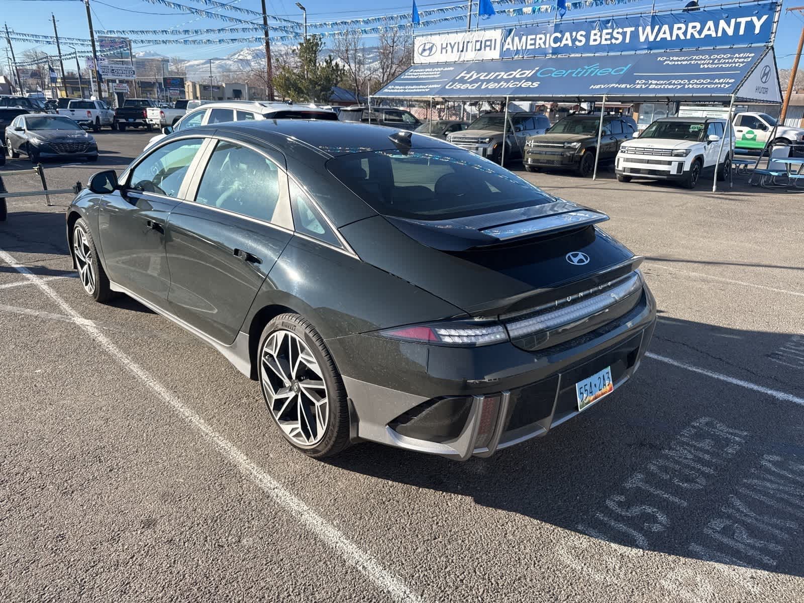 Thumbnail: 2023 Hyundai Ioniq 6 - 3