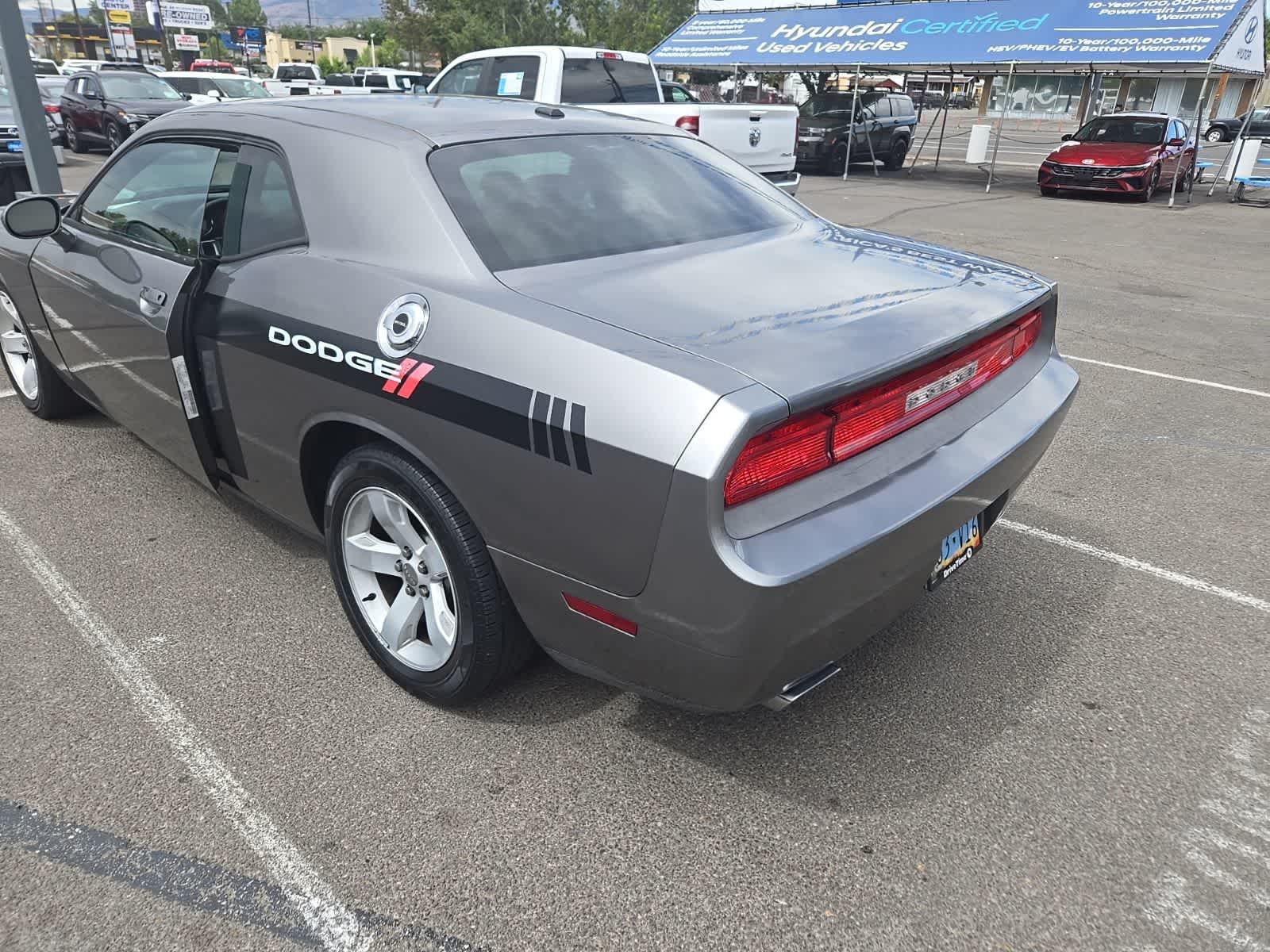 Thumbnail: 2012 Dodge Challenger - 6