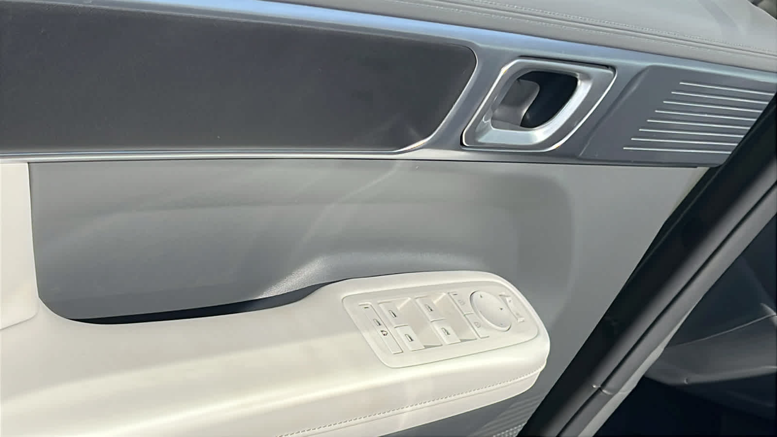 Thumbnail: 2026 Hyundai Santa Fe - 22