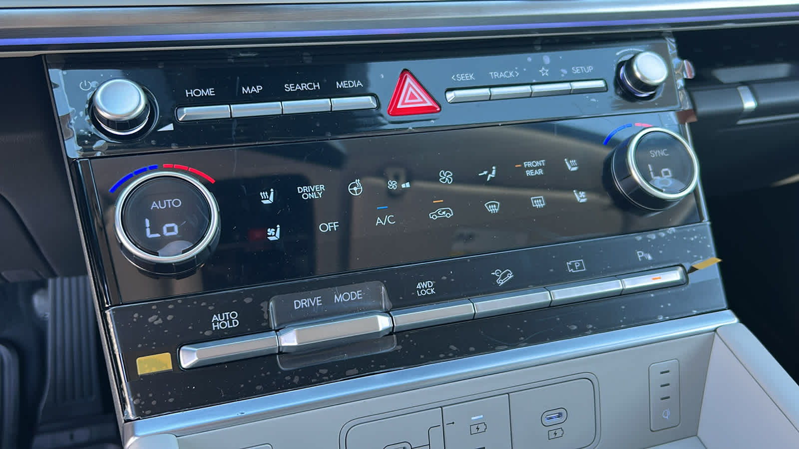 Thumbnail: 2026 Hyundai Santa Fe - 14