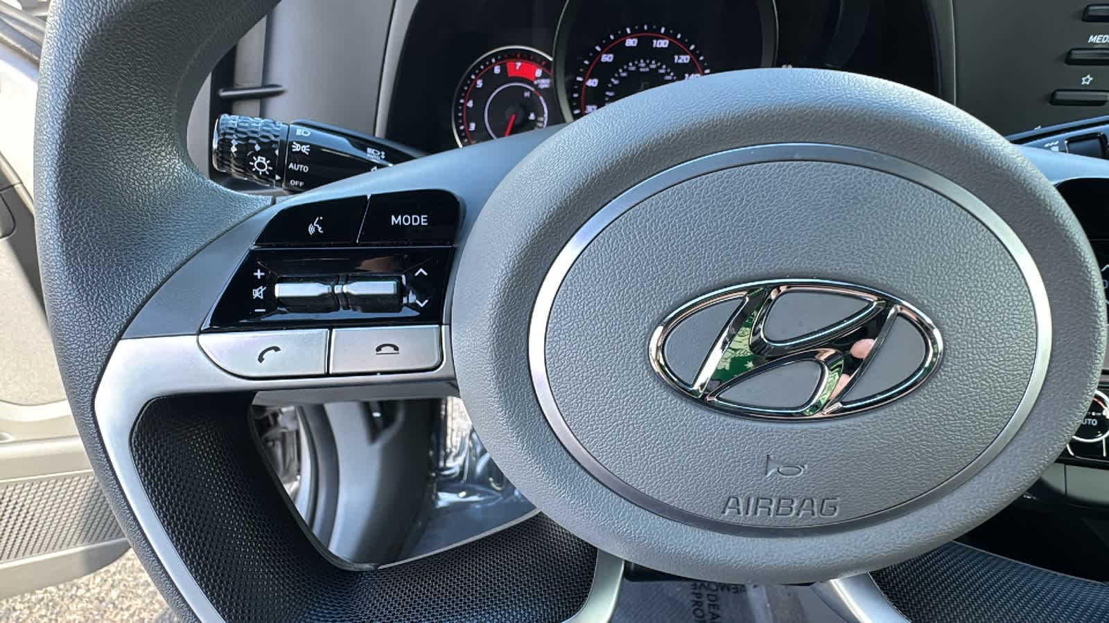 Thumbnail: 2022 Hyundai Elantra - 19