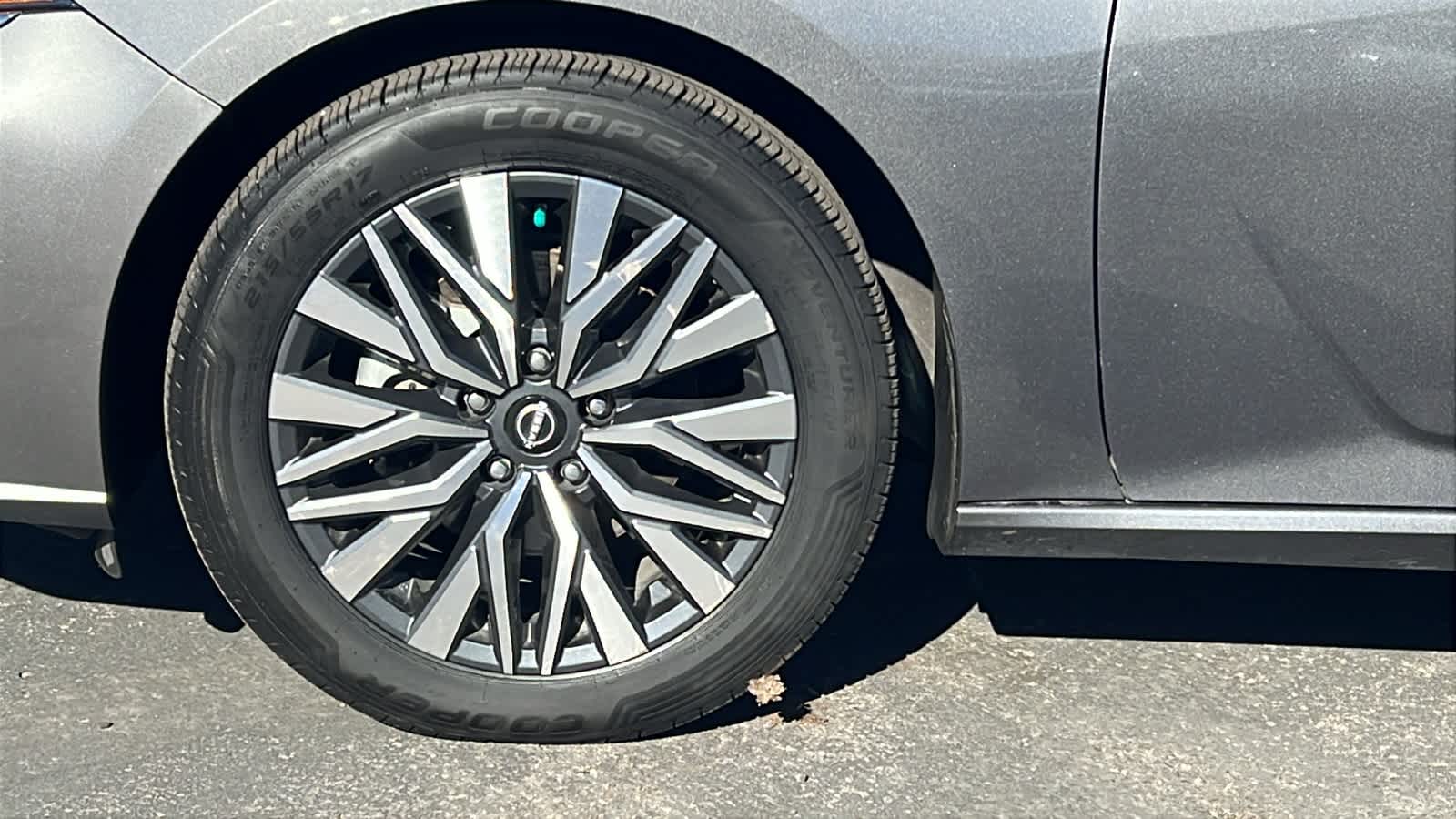 Thumbnail: 2024 Nissan Altima - 9