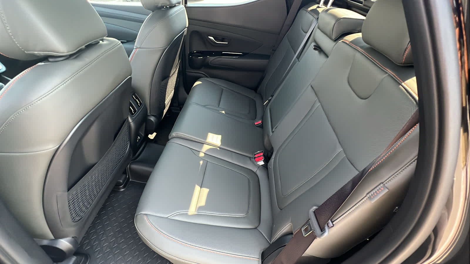 Thumbnail: 2025 Hyundai Santa Cruz - 24