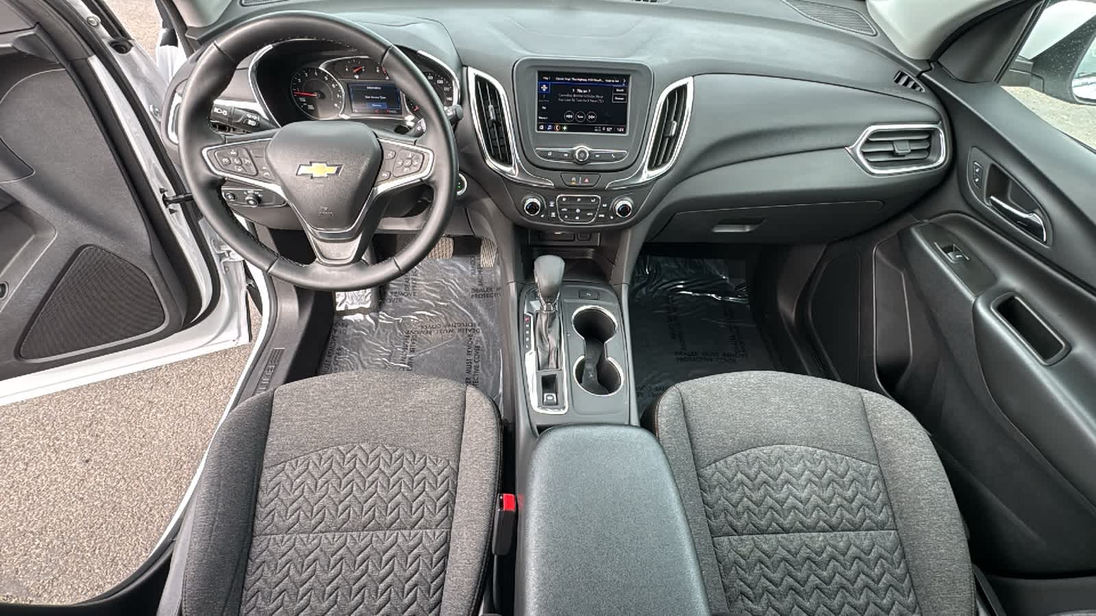 Thumbnail: 2024 Chevrolet Equinox - 26