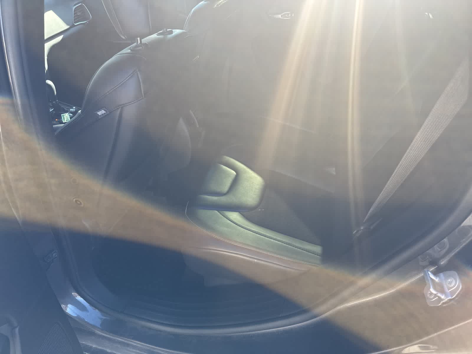 Thumbnail: 2019 Jeep Cherokee - 9