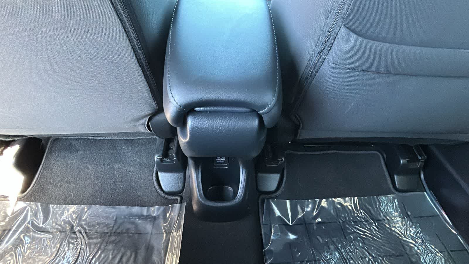 Thumbnail: 2022 Honda HR-V - 25