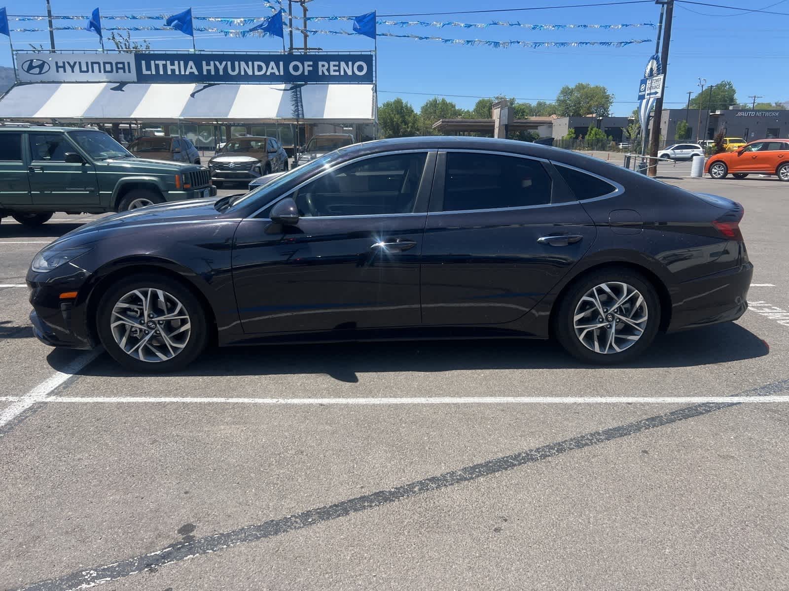 Thumbnail: 2023 Hyundai Sonata - 2