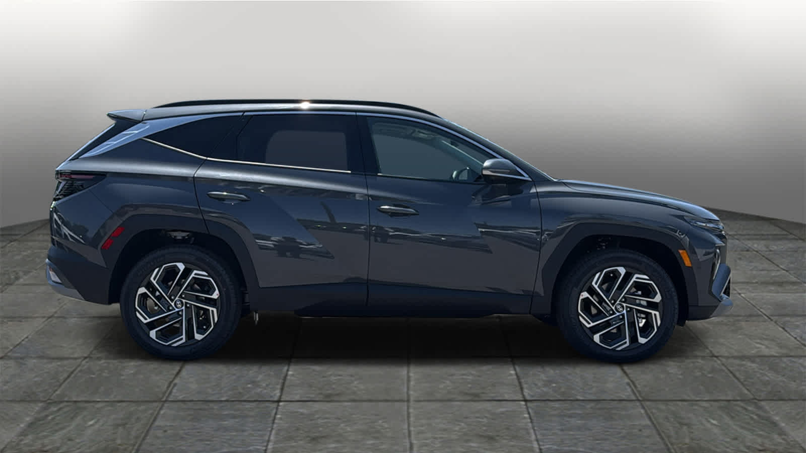 Thumbnail: 2025 Hyundai Tucson - 4