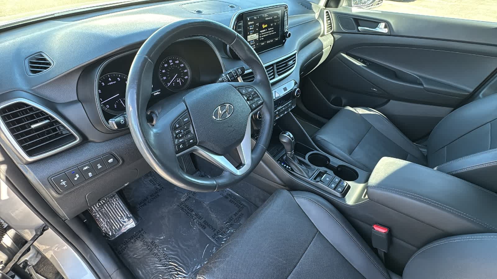 Thumbnail: 2020 Hyundai Tucson - 10