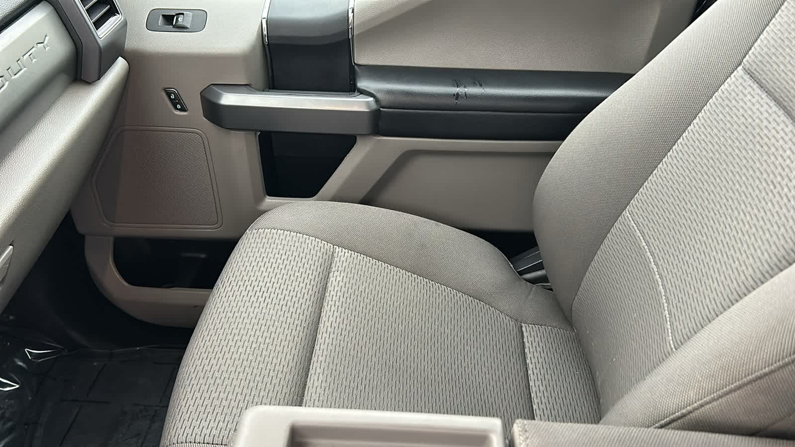 Thumbnail: 2022 Ford F-250 - 12