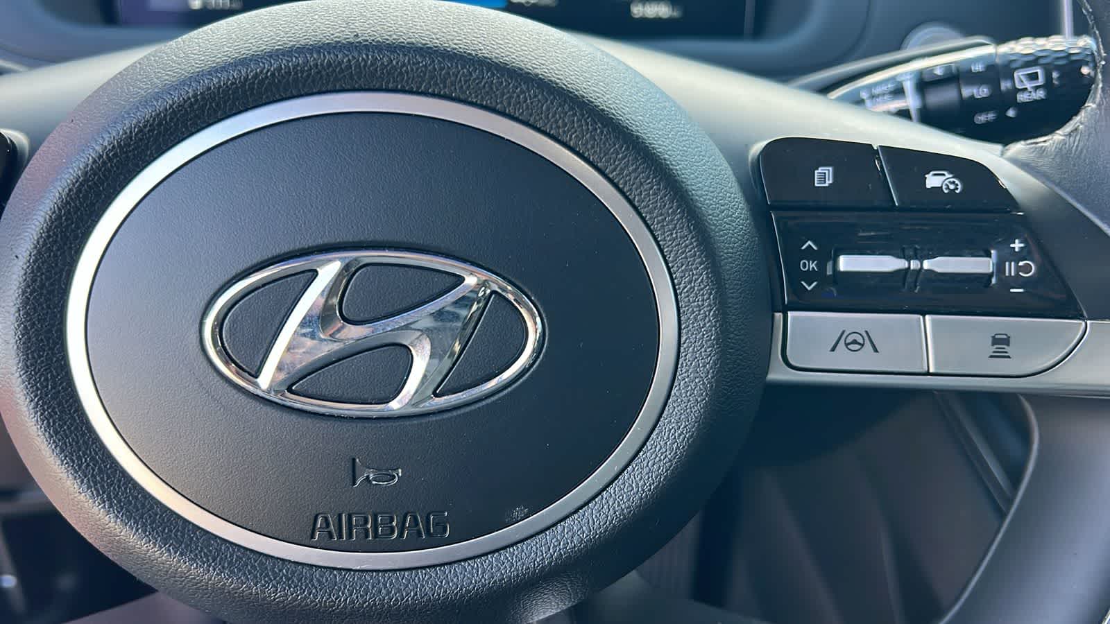 Thumbnail: 2022 Hyundai Tucson - 20