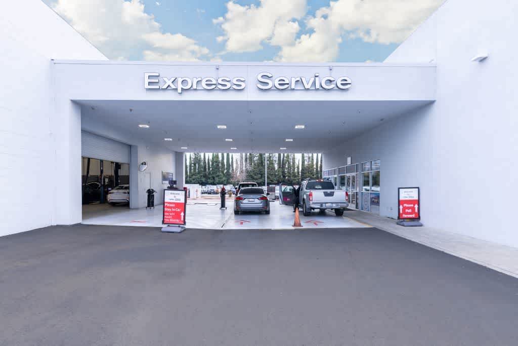 Thumbnail: 2024 Ford Bronco Sport - 44