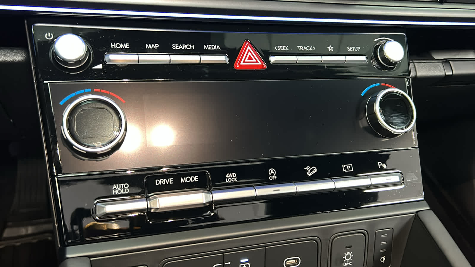 Thumbnail: 2025 Hyundai Santa Fe - 13